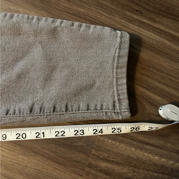 d. Jeans Gray Jeans - Picture 4 of 6